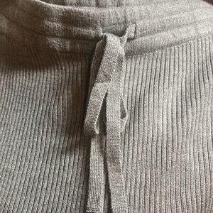 Guess soft women shorts   Gray new small